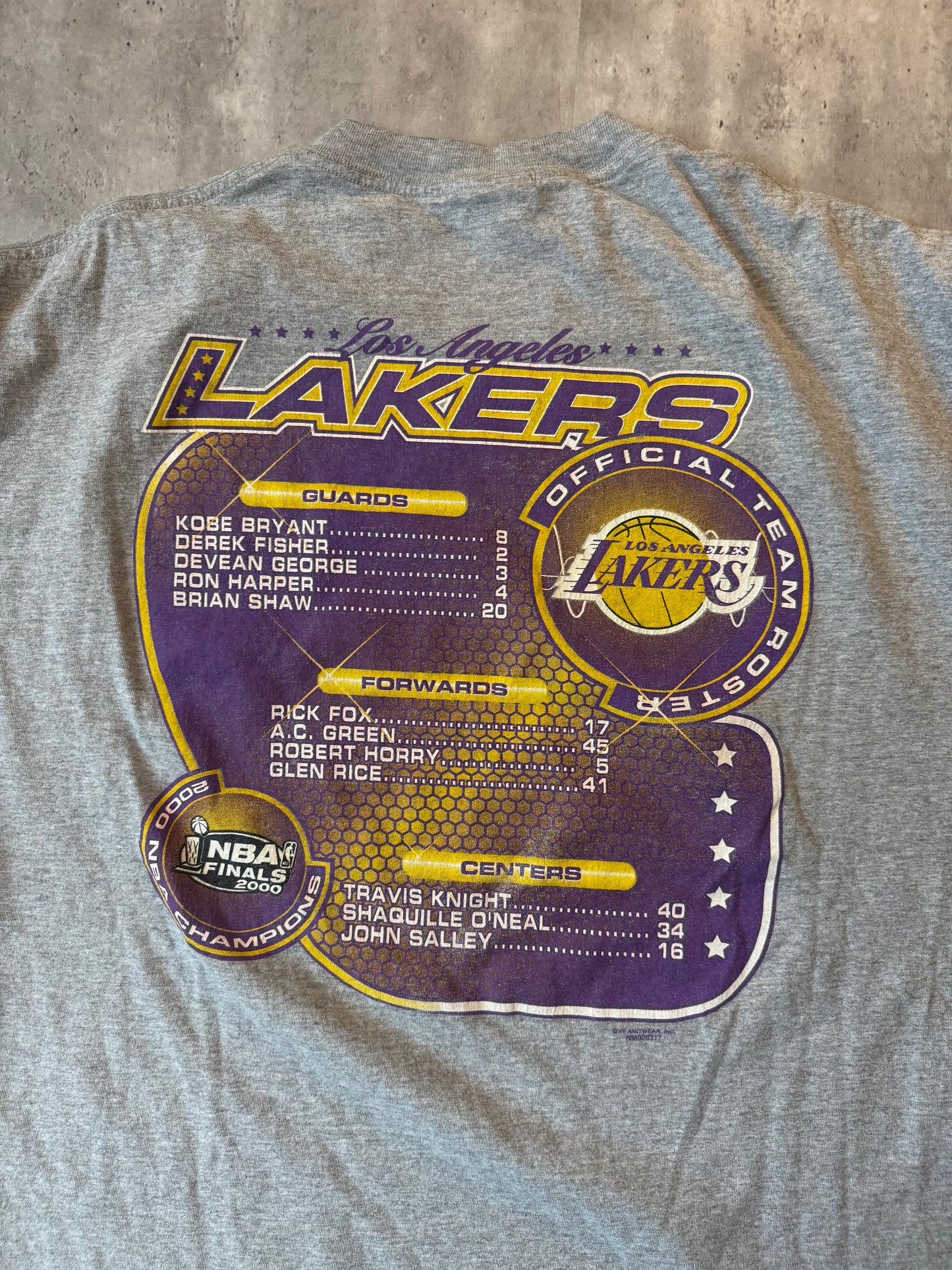 00's Gray Lakers Champions T-shirt - XXL