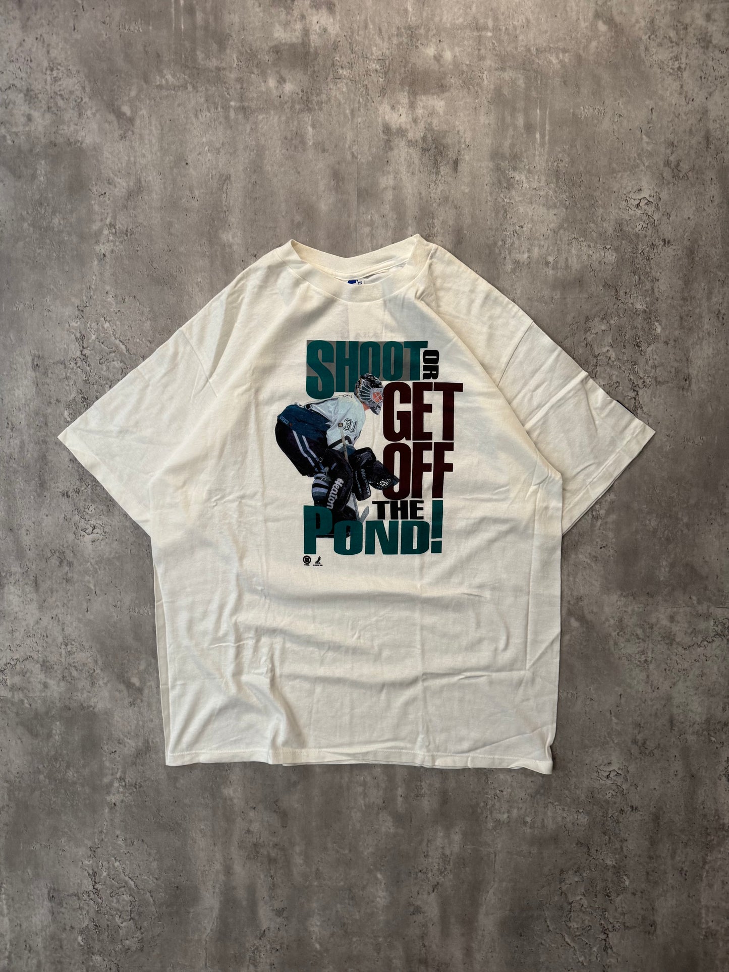 90's Get off the Pond NHL T-shirt - XL