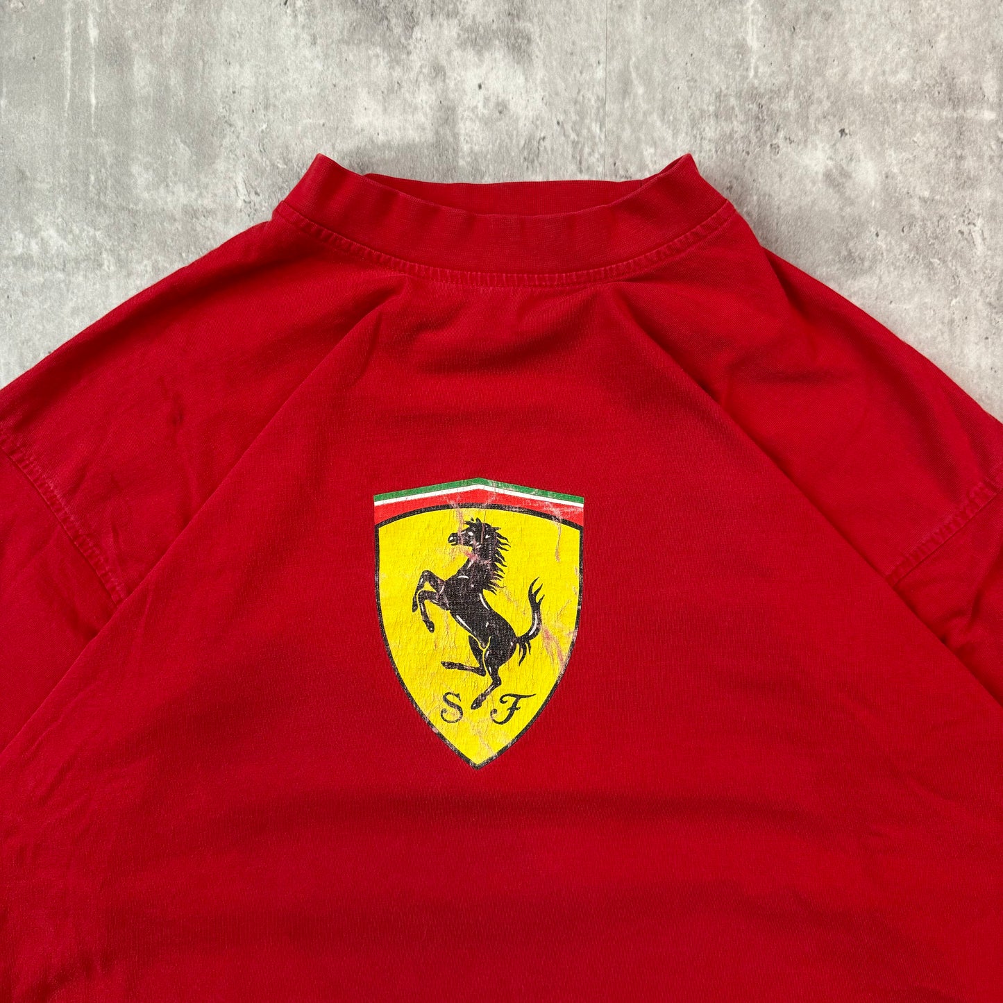 2000's Ferrari T-shirt - L