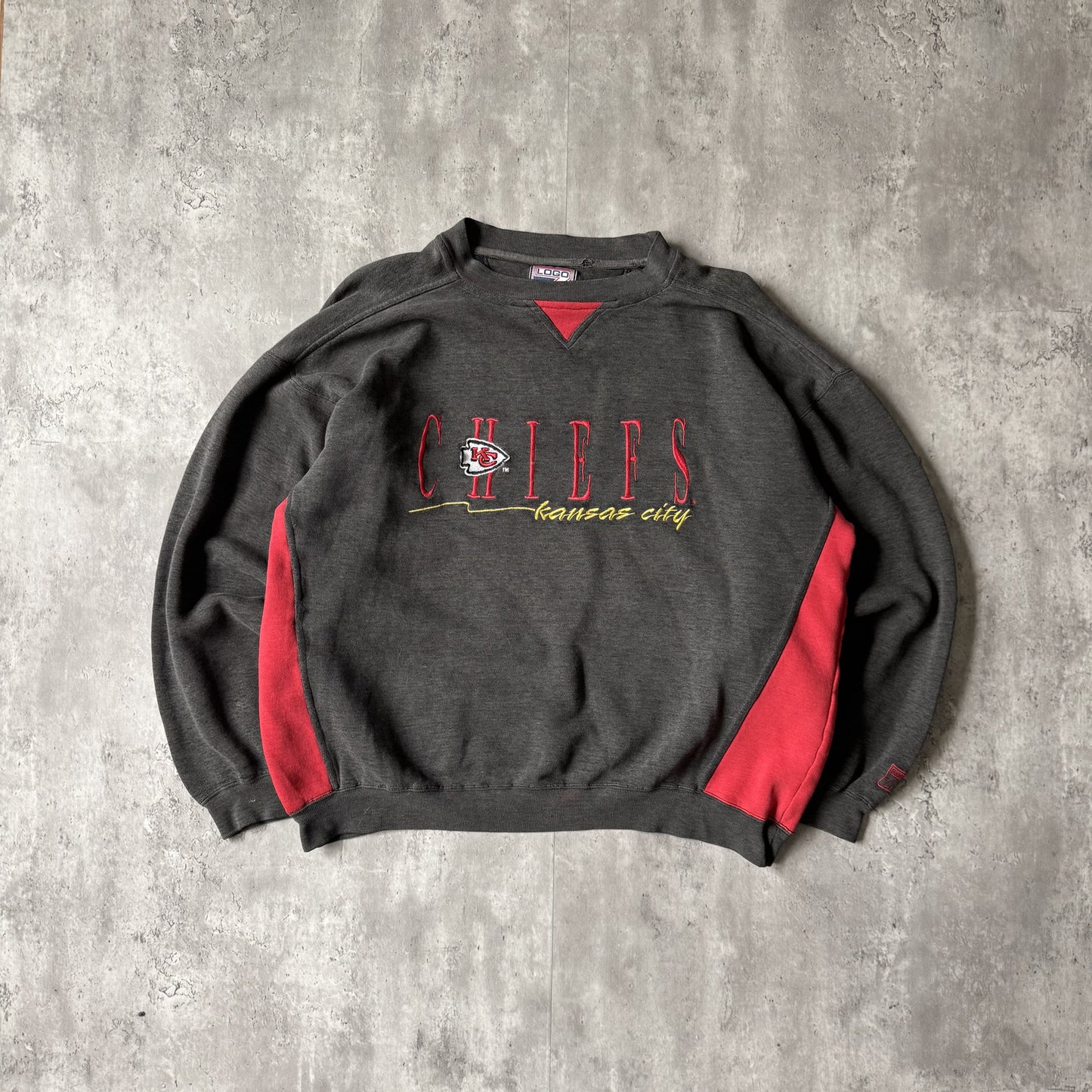 Vintage 90s Kansas City Chiefs Crewneck Sweatshirt - L
