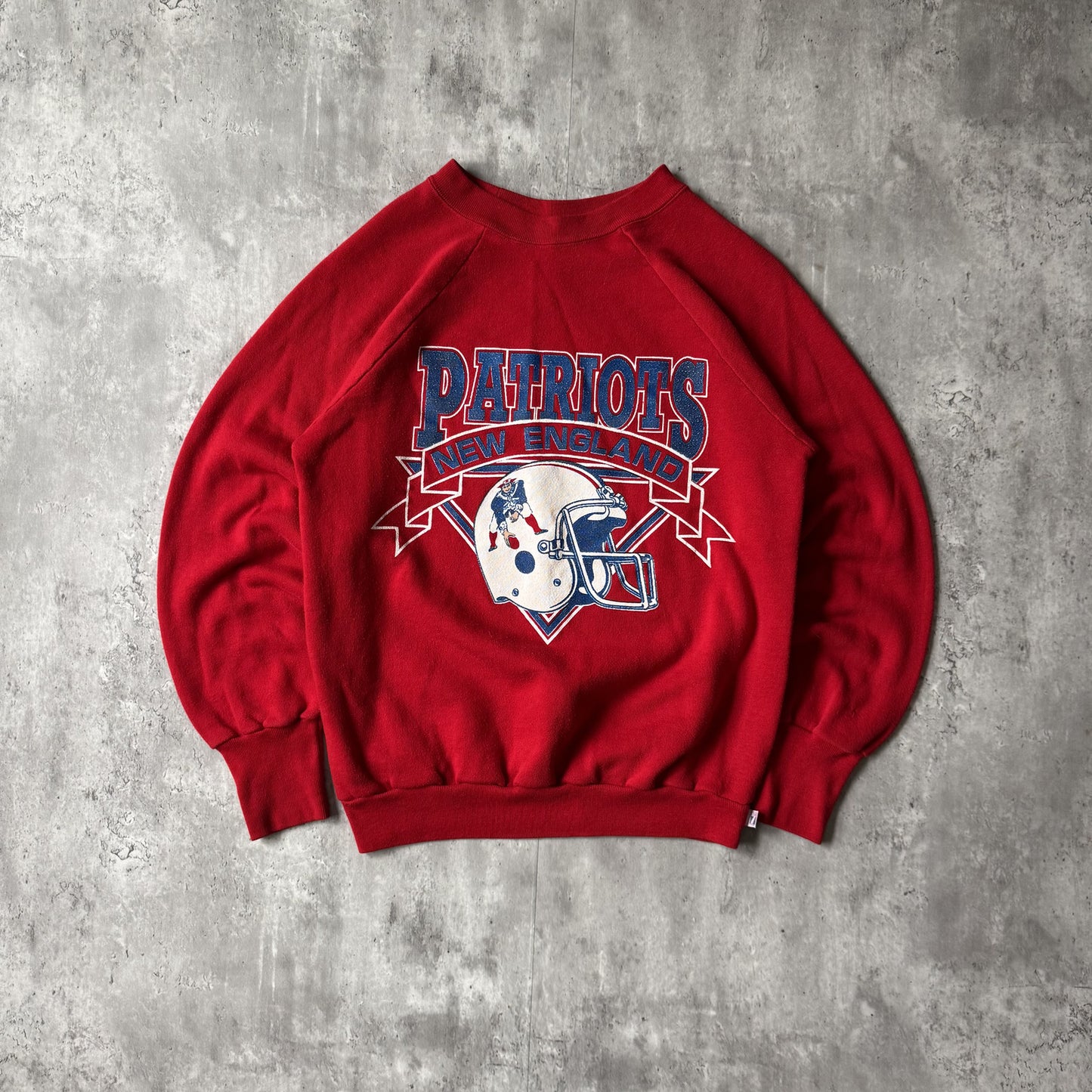 80s Vintage New England Patriots Red Sweatshirt - L