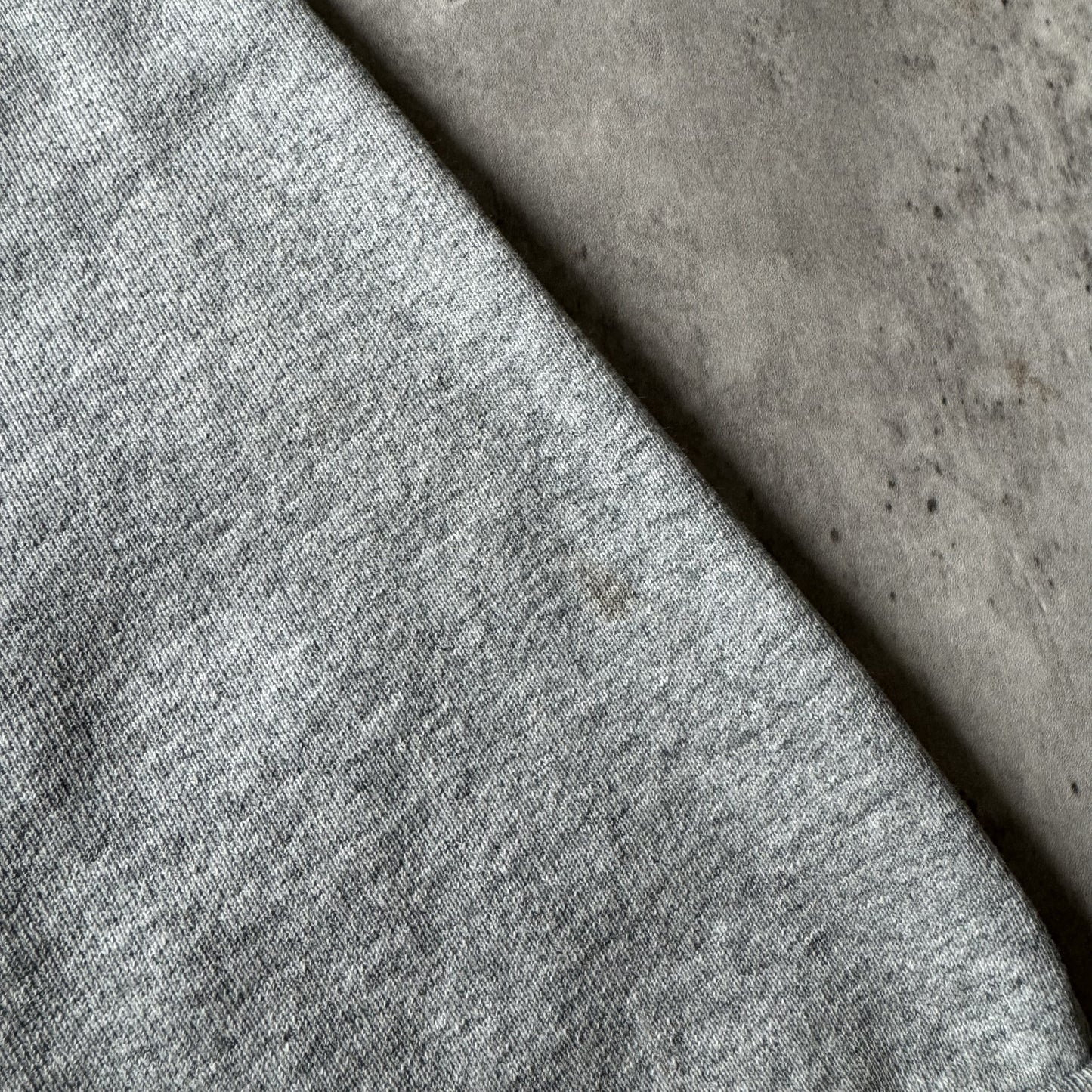 90s Fruit of the Loom Wisconsin Basketball Grey Crewneck - L