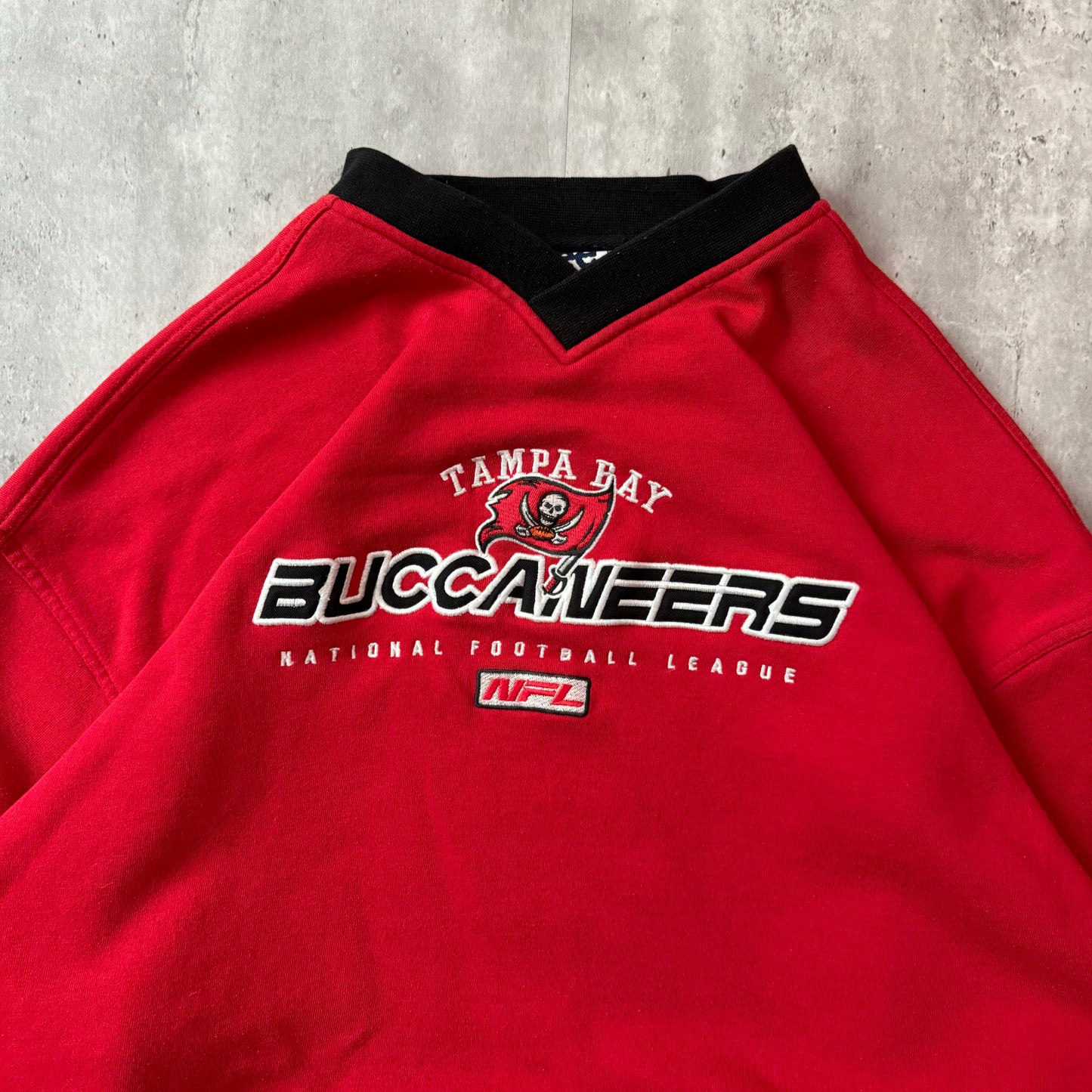 Vintage 1990's Buccaneers Lee Sport Crewneck Sweatshirt - XXL