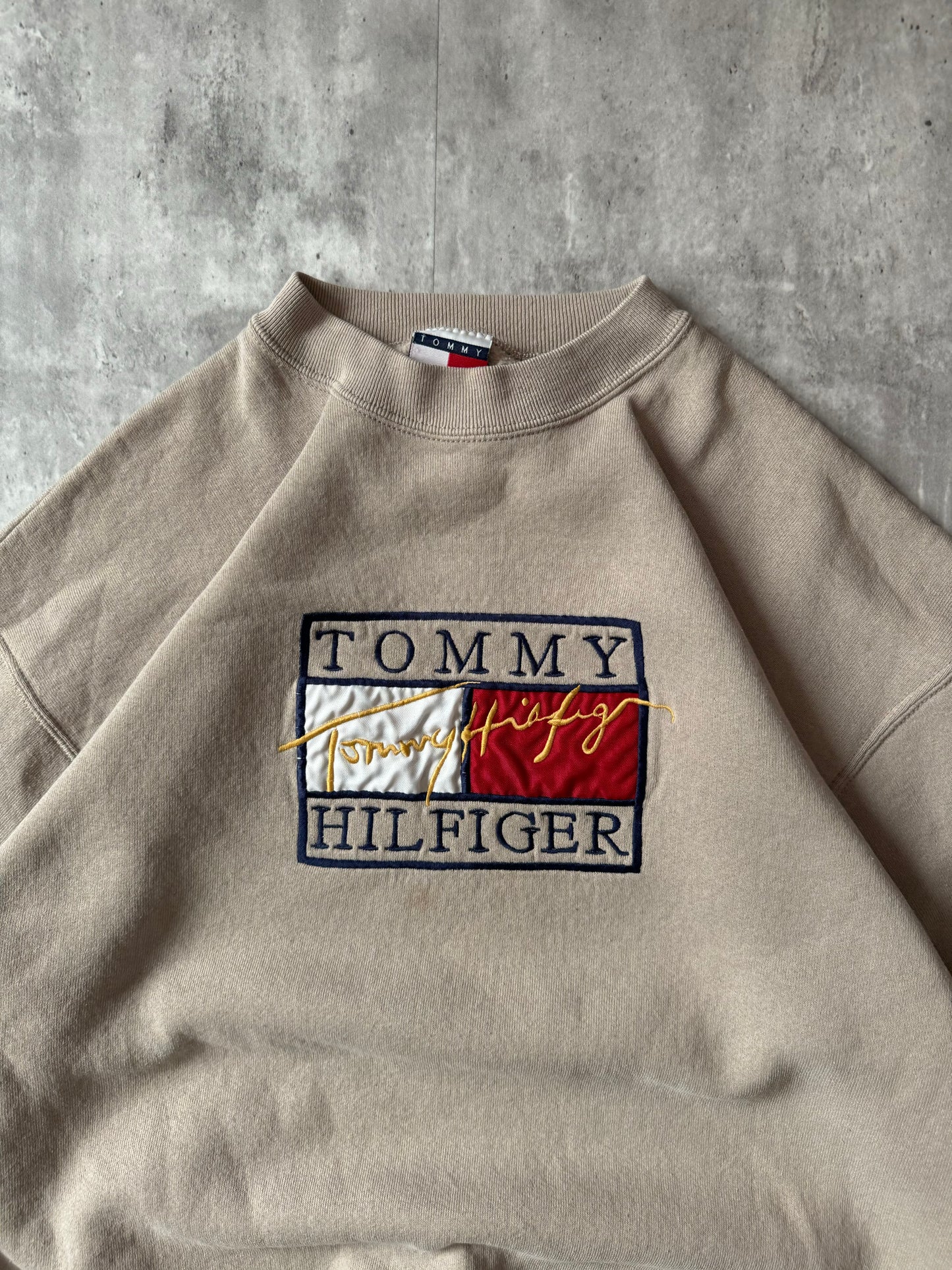 Vintage 90's Tommy Hilfiger Crewneck Sweatshirt - XL