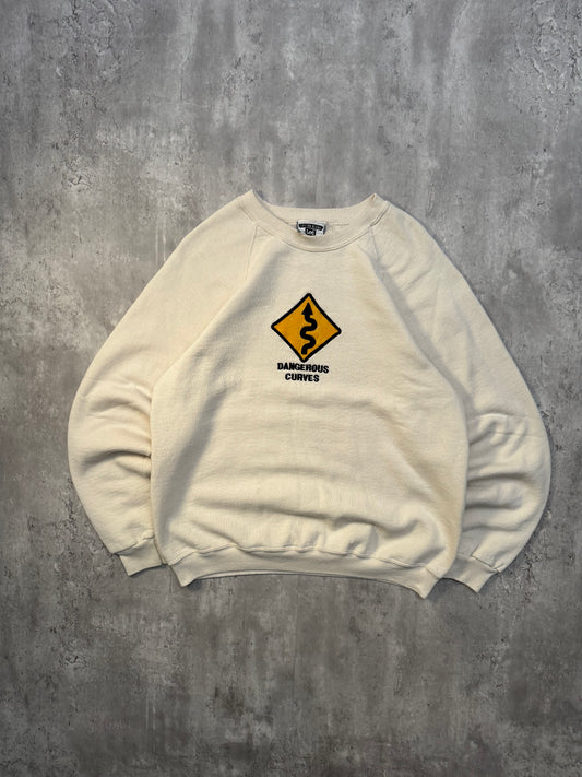 90's Dangerous Curves Sweatshirt - L