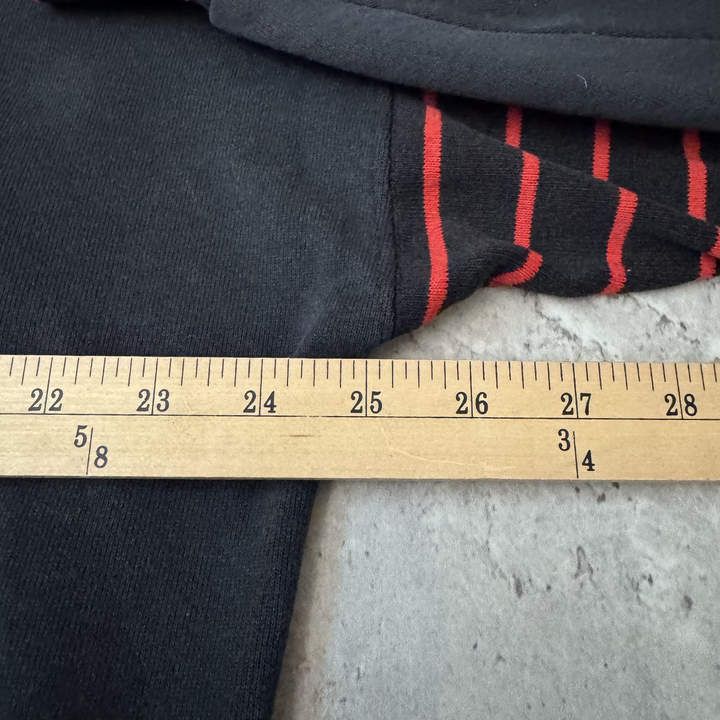 Vintage 90s Nutmeg NBA Bulls Black Crewneck Sweatshirt - XL