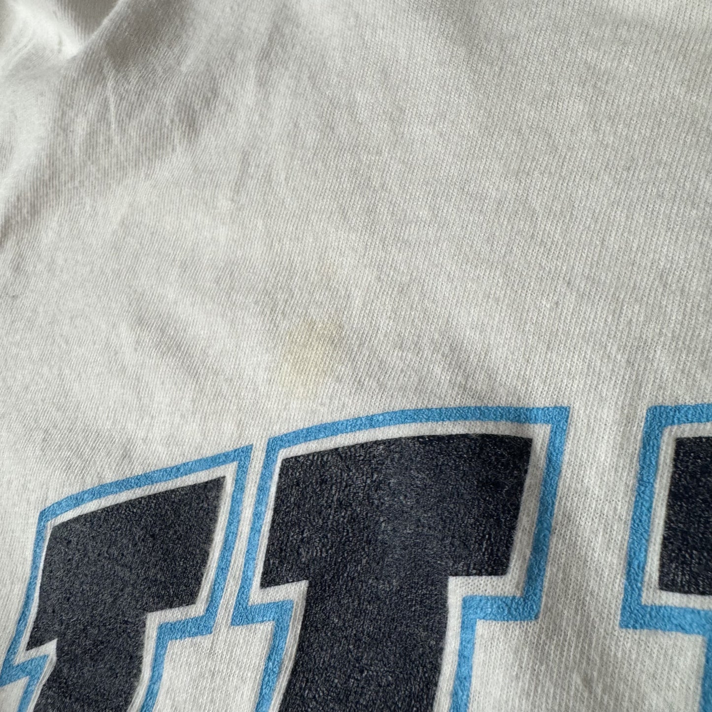 Vintage 90's UNC Tar Heels White Graphic T-Shirt - L